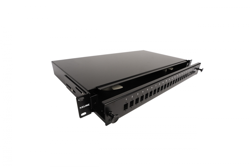 Patch panel výsuvný pre 24 x SC-SC, LC-LC Duplex alebo LSH-LSH adaptérov, odnímateľné čelo